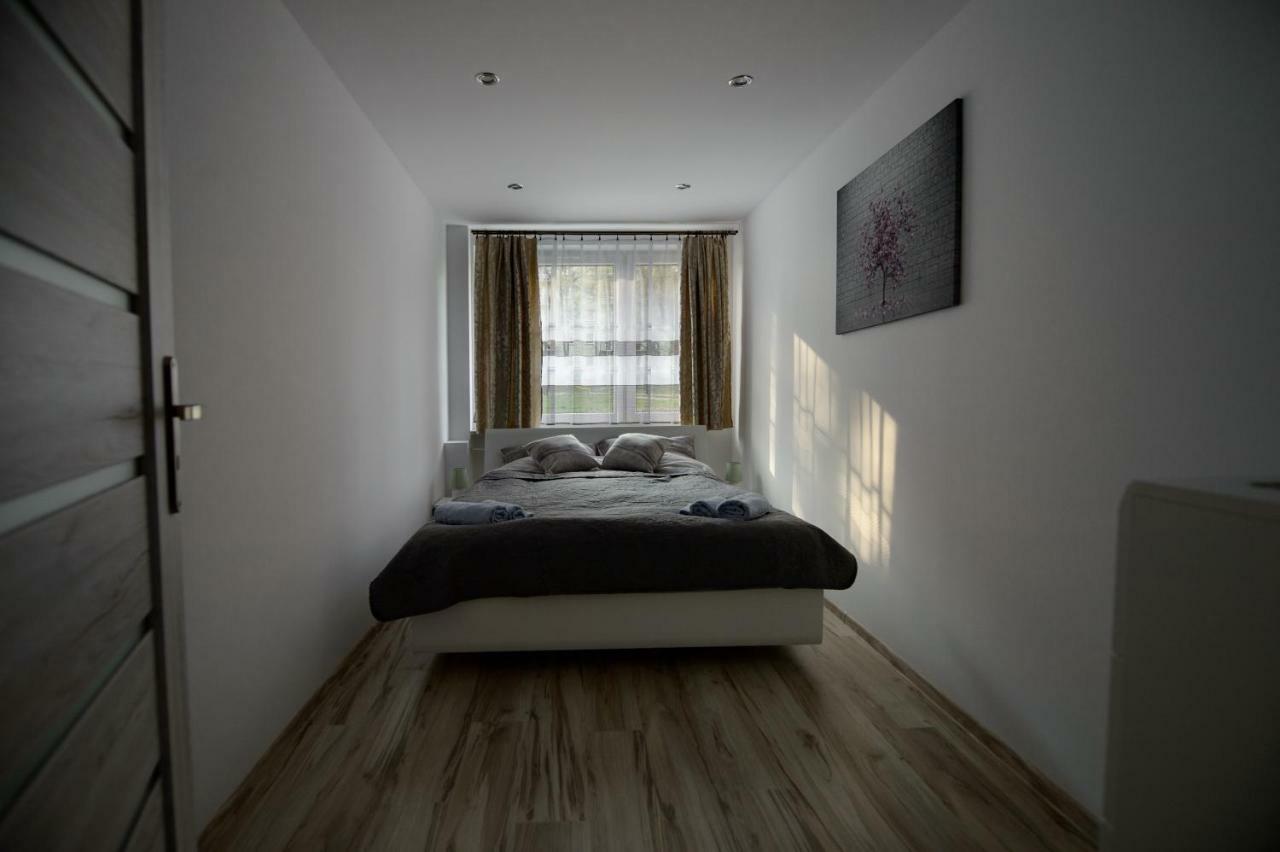 Apartament Przytulny Apartment เคียลเซ ภายนอก รูปภาพ